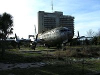  Заброшенный памятник Ил-18В (СССР-75744) в Гаграх.jpg