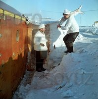 Арктика. Дрейфующая полярная станция Северный Полюс-10. 02.jpg