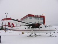  самолет DHC-6 Твин Оттер в Антарктиде.jpg