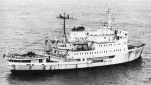 Исследовательское судно ВМФ пр. 97Б "Владимир Каврайский", 1974 год. Источник:Combat Fleets of the World, 1982-1983<br />Волков Роман : 06395002-ИС Владимир Каврайский.jpg