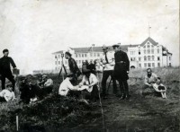 Занятия по геодезии, 1924 г. Лысая гора : Geodezija_na_Lysoj_gore_1924.jpg