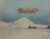  Airship_Norge_at_Spitzbergen.jpg