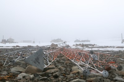  Yacht Peter I - Polar station, Rudolf Island5.jpg