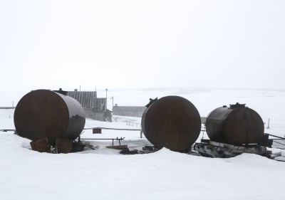  Yacht Peter I - Polar station, Rudolf Island2.jpg