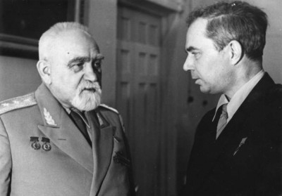  Академик Павловский и М.М.Сомов фото Бродский 1957..jpg