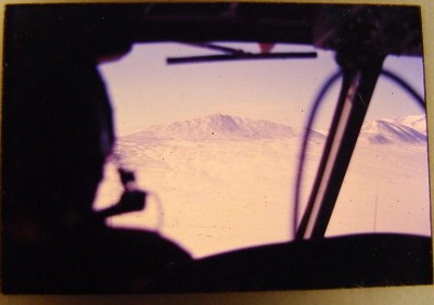 3 : 1963 US ARMY HUEY H-1 FLYING OVER SOUTH POLE OPERATION DEEP FREEZE.jpg