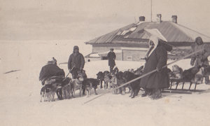  27.04.1934г. Отъезд Демина, Вылки и Кузнецова в Белушью губу.jpg