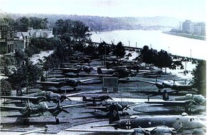  ФВ-200-ЦПКиО-отдел авиации выставки троф.вооружения.jpg