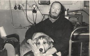  Антарктида-Мирный-1962-год-пёс-Ребда.jpg