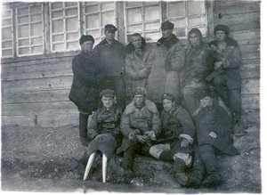 1933 бухта Тикон,зима,Попов К.,Захаров К. : о.встречный 25 ноябр 1936 от михаила балюка.jpg