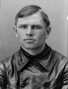 Власов Г. П., конец 1920-х годов : Vlasov_GP_192x.png
