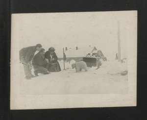  8-В.С.Молоков и эксп на СП, 1937-Шевелёв-Шмидт-Папанин-стр.60.jpg