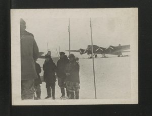  11-В.С.Молоков и эксп на СП, 1937-стр80.jpg