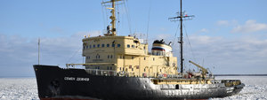  semen-dezhnev-ledokolnyi-korabl.jpg