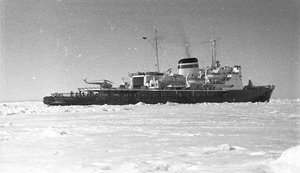  Ленинград выводит дэПенжина-май1966-3.jpg