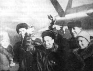 Полярники прилетели.jpg