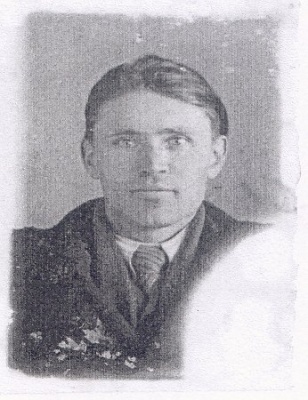 23.11.1923 г.р. Евгений Гейгер в начале 50-х.jpg Фото